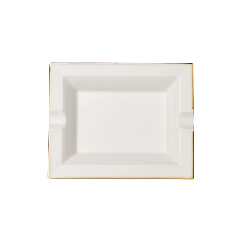 Villeroy & Boch Anmut Gold Ashtray – Elegant Luxury Bone China Design Villeroy & Boch Anmut Gold Ashtray 17x21 cm – Luxury Bone China with Hand-Painted Gold Rim